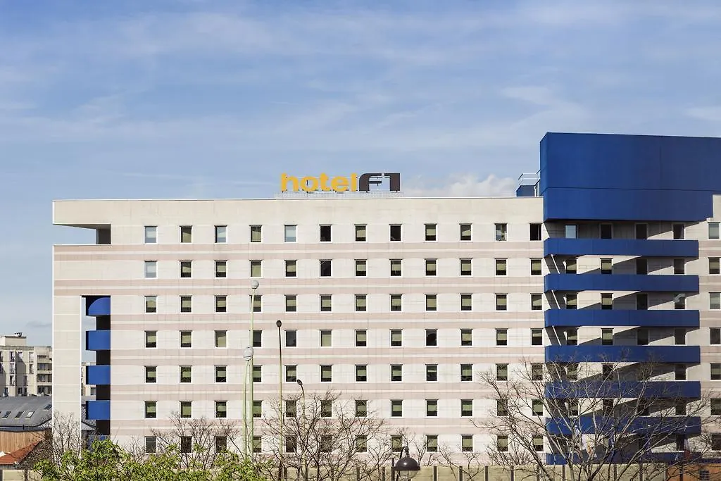Hotelf1 Paris Ouen Marche Aux Puces Hotel